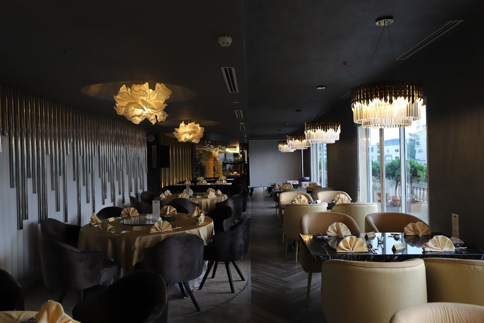 Dining & Lifestyle Experiences