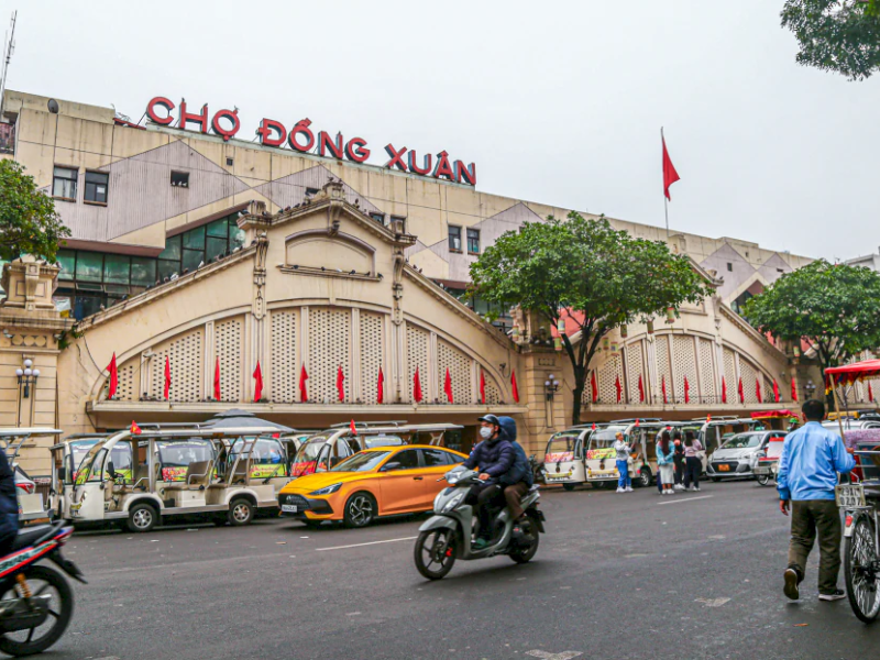 Introduction to Dong Xuan Market Vietnam