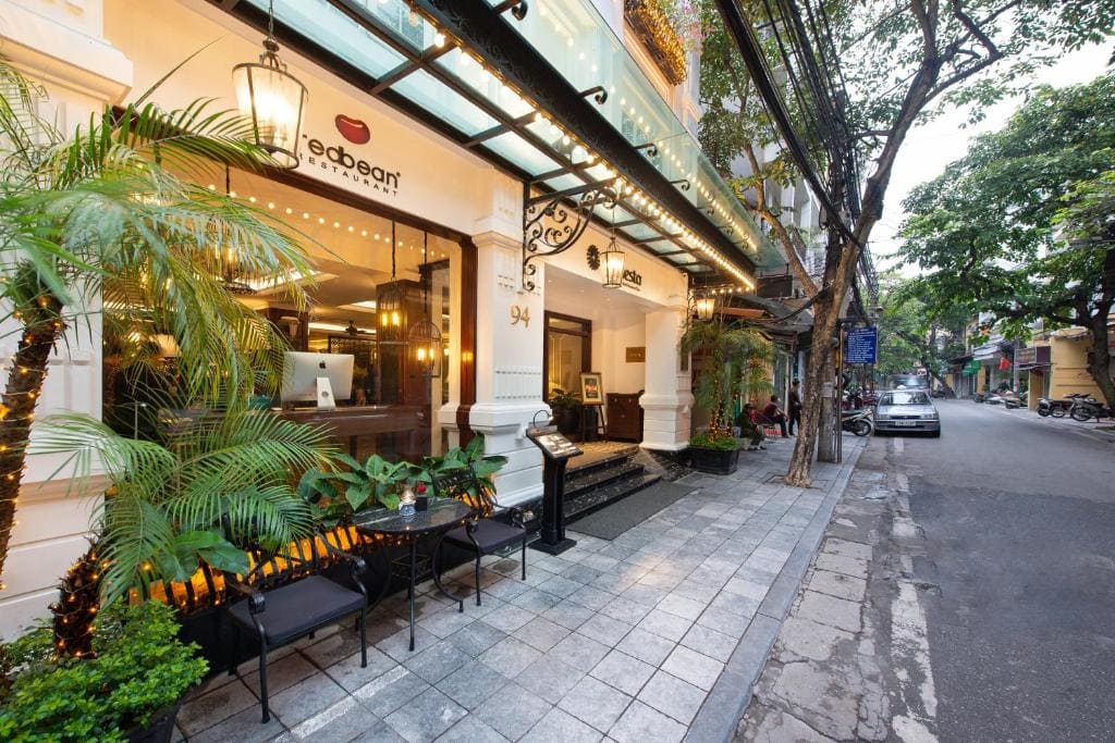 La Siesta Classic Ma May Hotel - Khách sạn boutique hiện đại, dịch vụ tận tâm tại trung tâm phố cổ