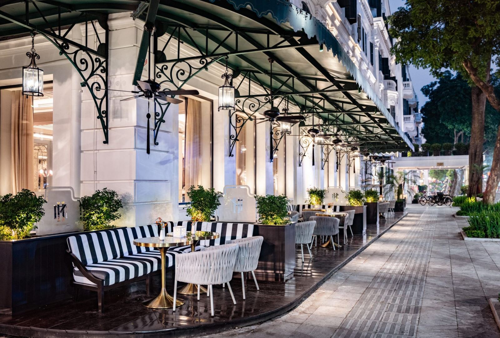 Sofitel Legend Metropole Hanoi - khách sạn 5 sao lâu đời nổi tiếng nhất Hà Thành