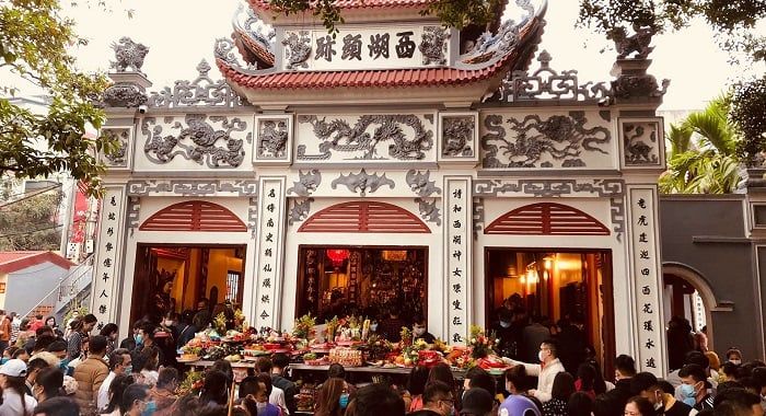 tay ho temple