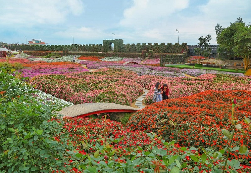 west lake flower valley