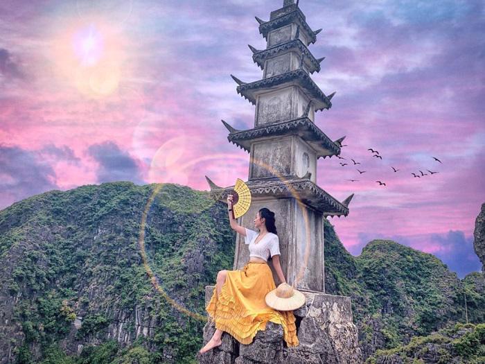 Trip to Ninh Binh: Trang An - Hoa Lu - Mua Cave